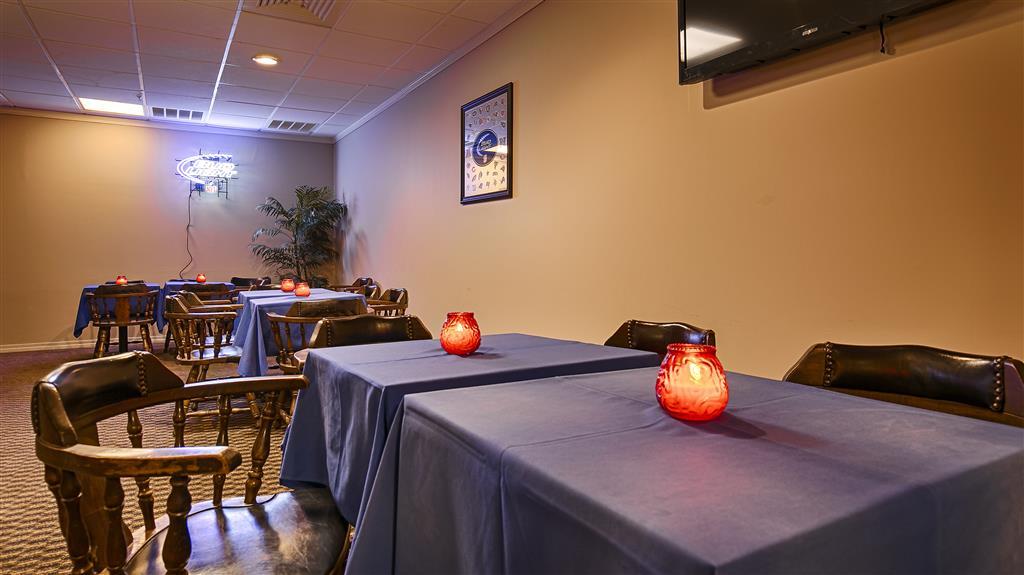 Best Western Crossroads Inn DeFuniak Springs Étterem fotó