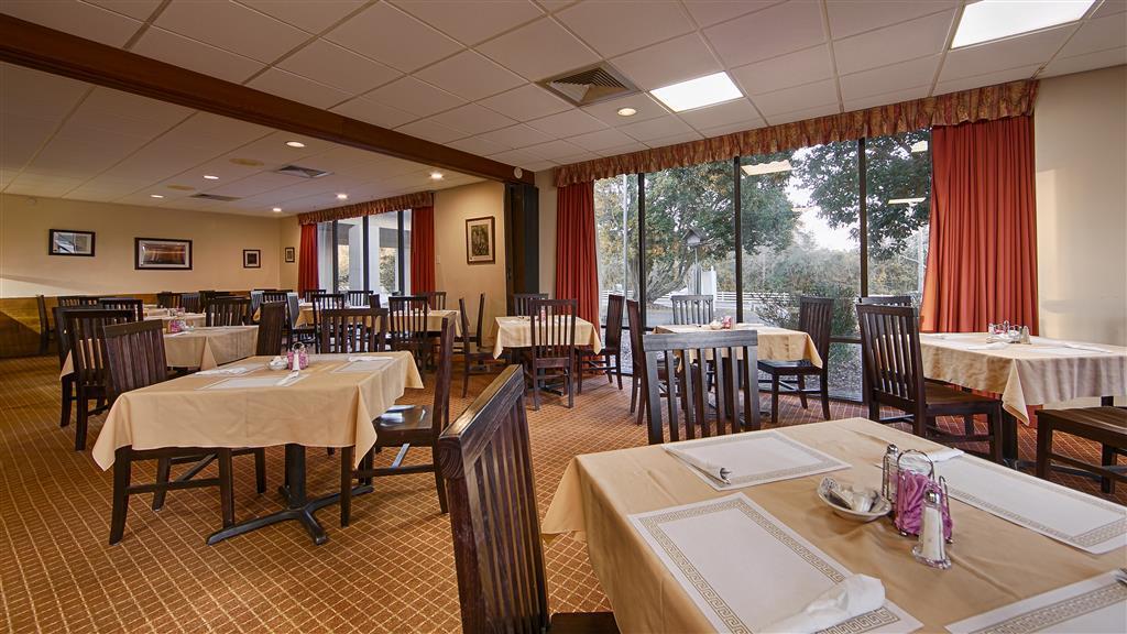 Best Western Crossroads Inn DeFuniak Springs Étterem fotó